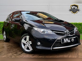Used Toyota Auris 2013 for sale - 76382721: Photo