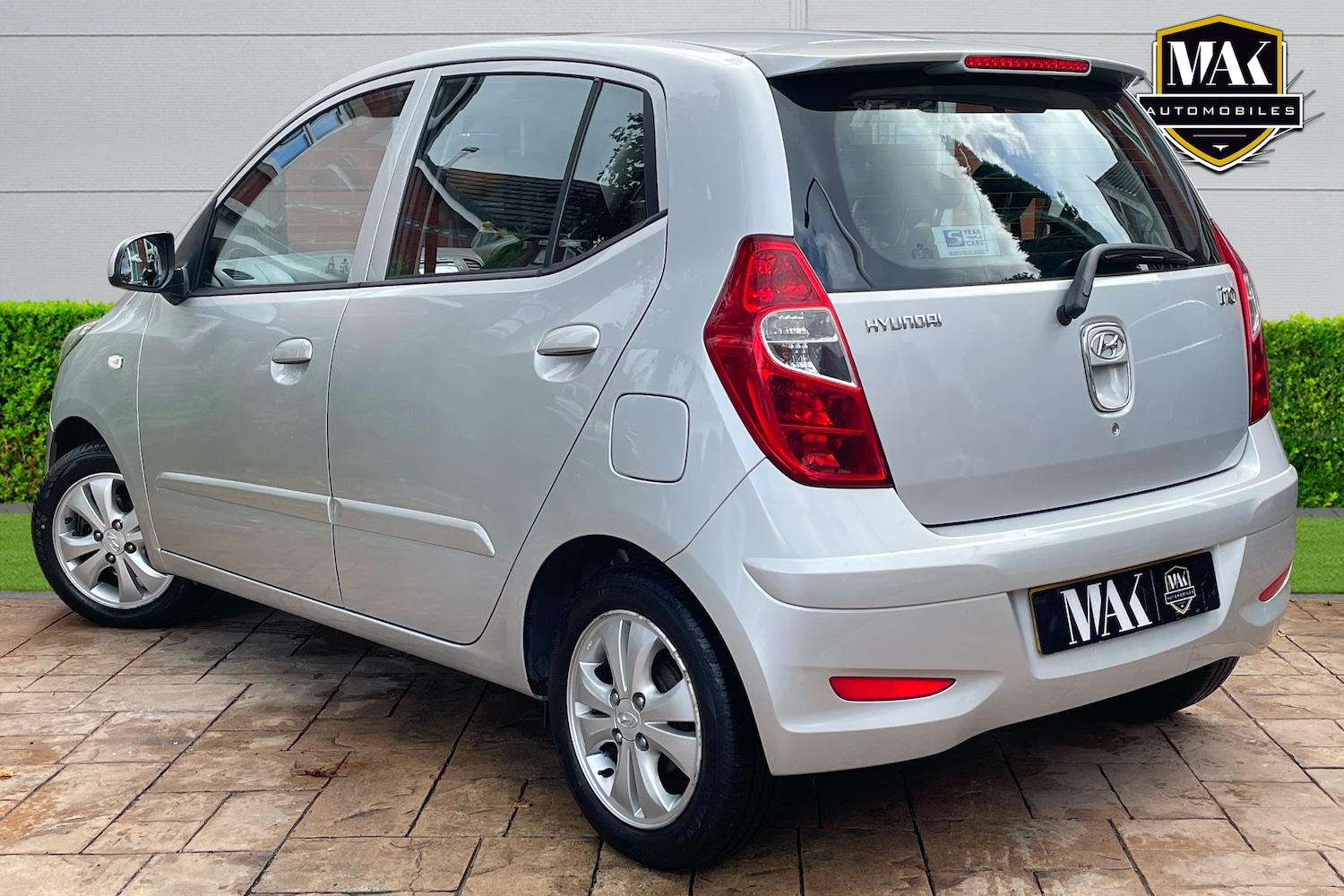 Vehicle 5