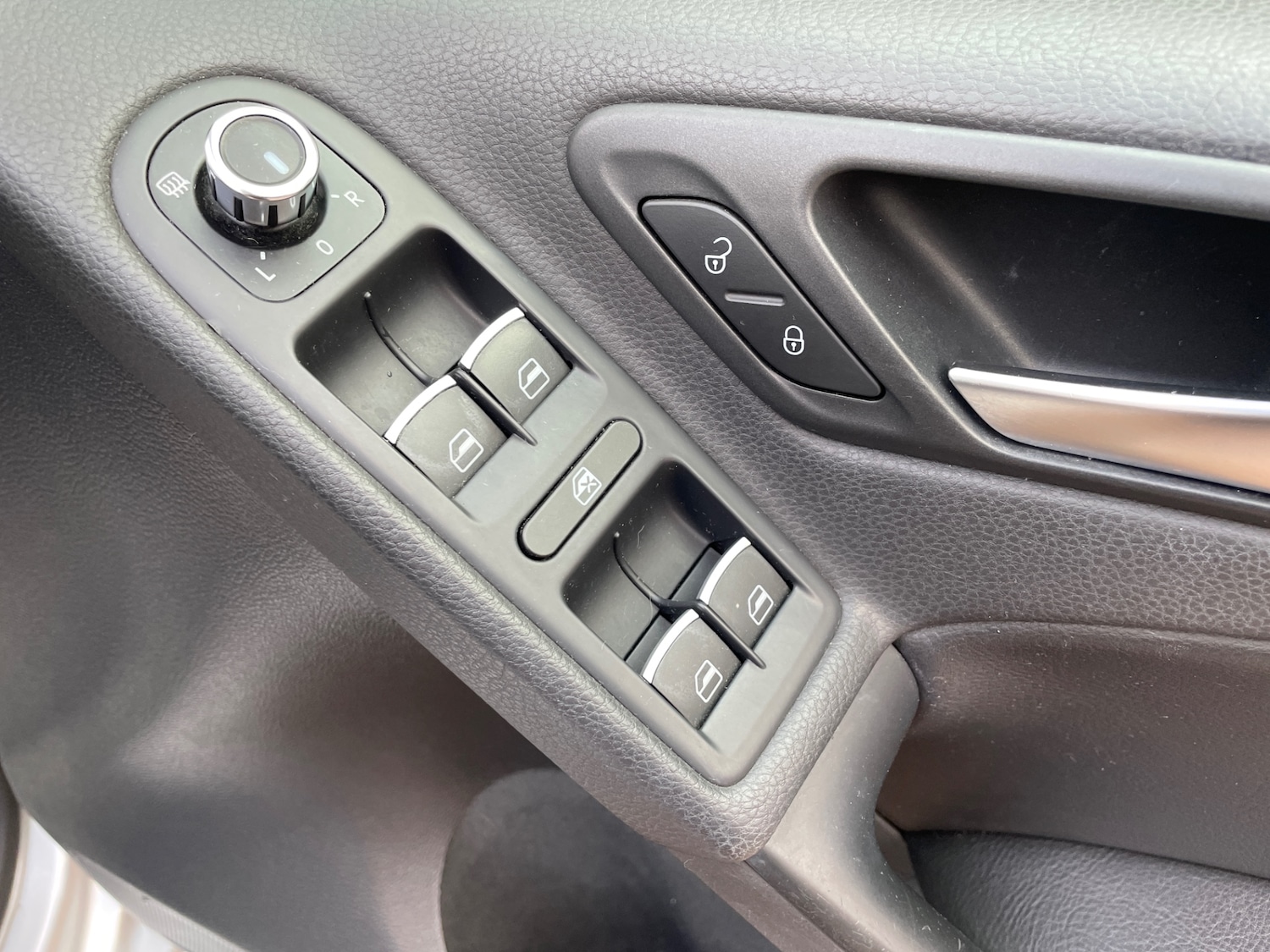 Used Volkswagen Golf 2012 for sale - 77573679: Photo 12