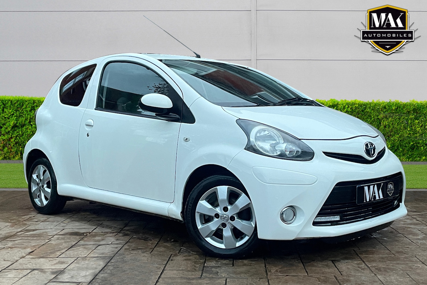 Used Toyota AYGO 2013 for sale - 76471120: Photo 1