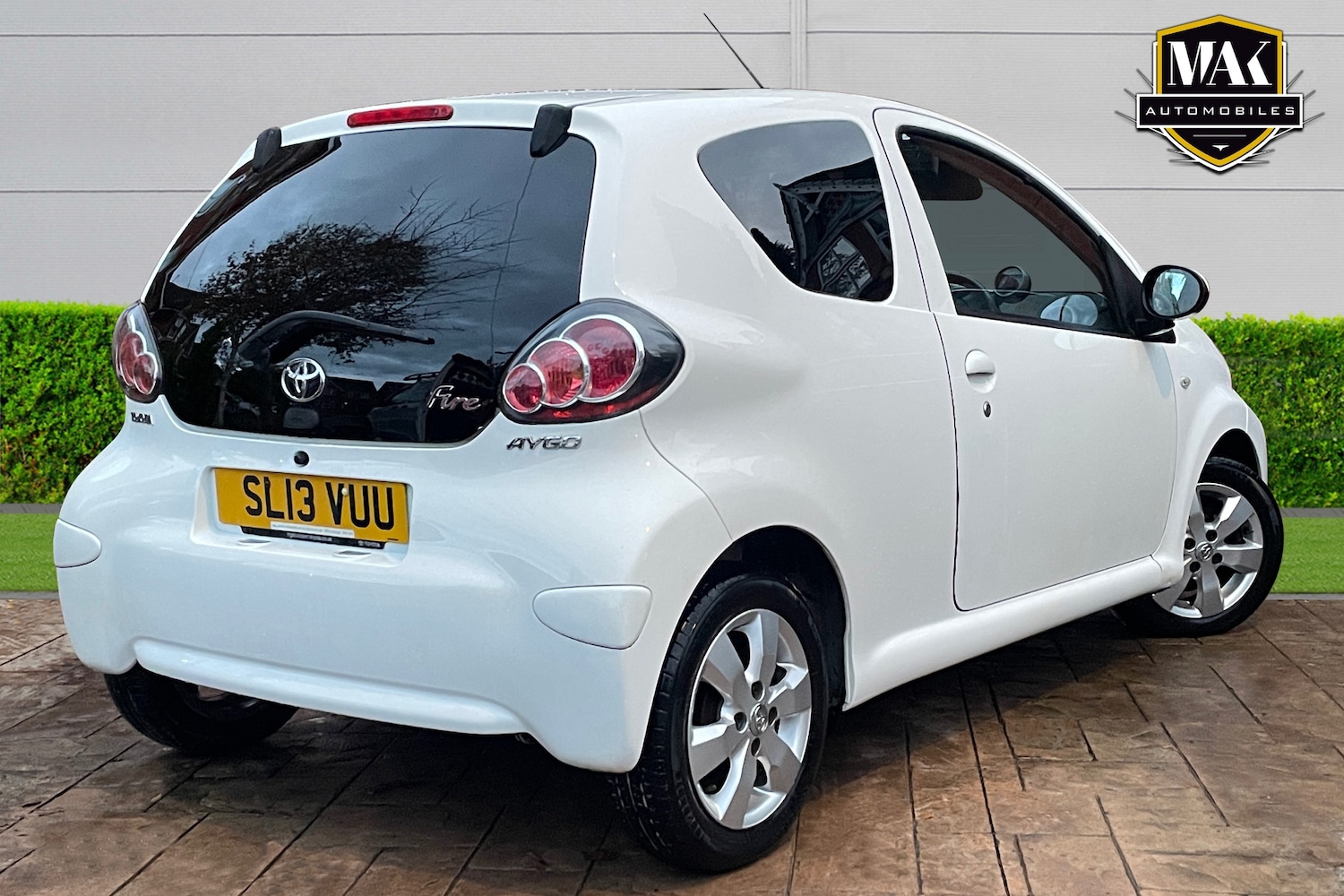 Used Toyota AYGO 2013 for sale - 76471120: Photo 4