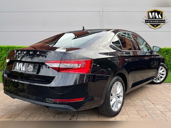 Used Skoda Superb 2022 for sale - 75850992: Photo