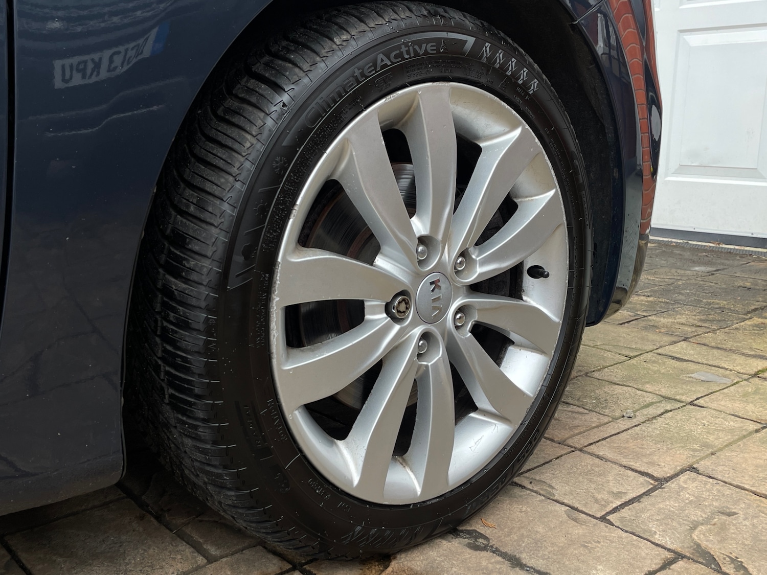 Used Kia Carens 2014 for sale - 77637343: Photo 19