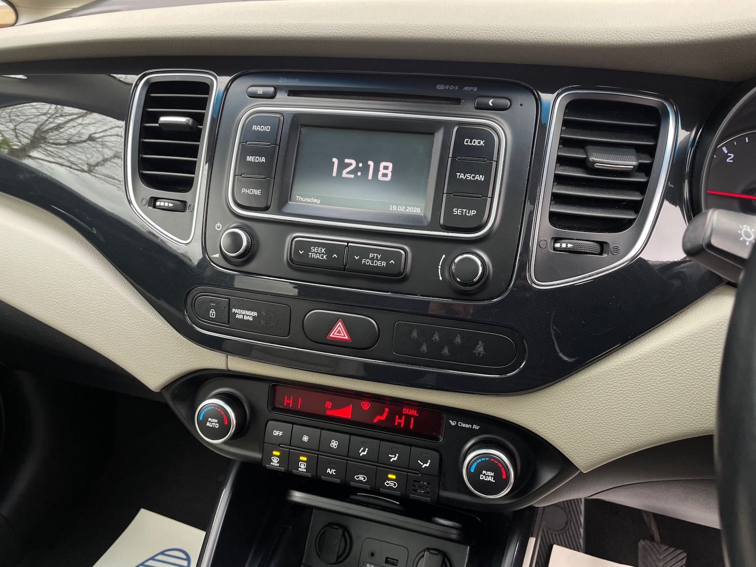 Used Kia Carens 2014 for sale - 77637343: Photo 9