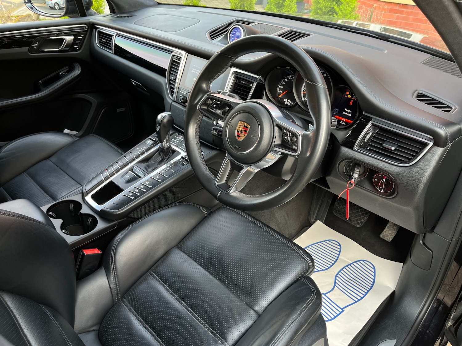 Used Porsche Macan 2016 for sale - 78115000: Photo 8