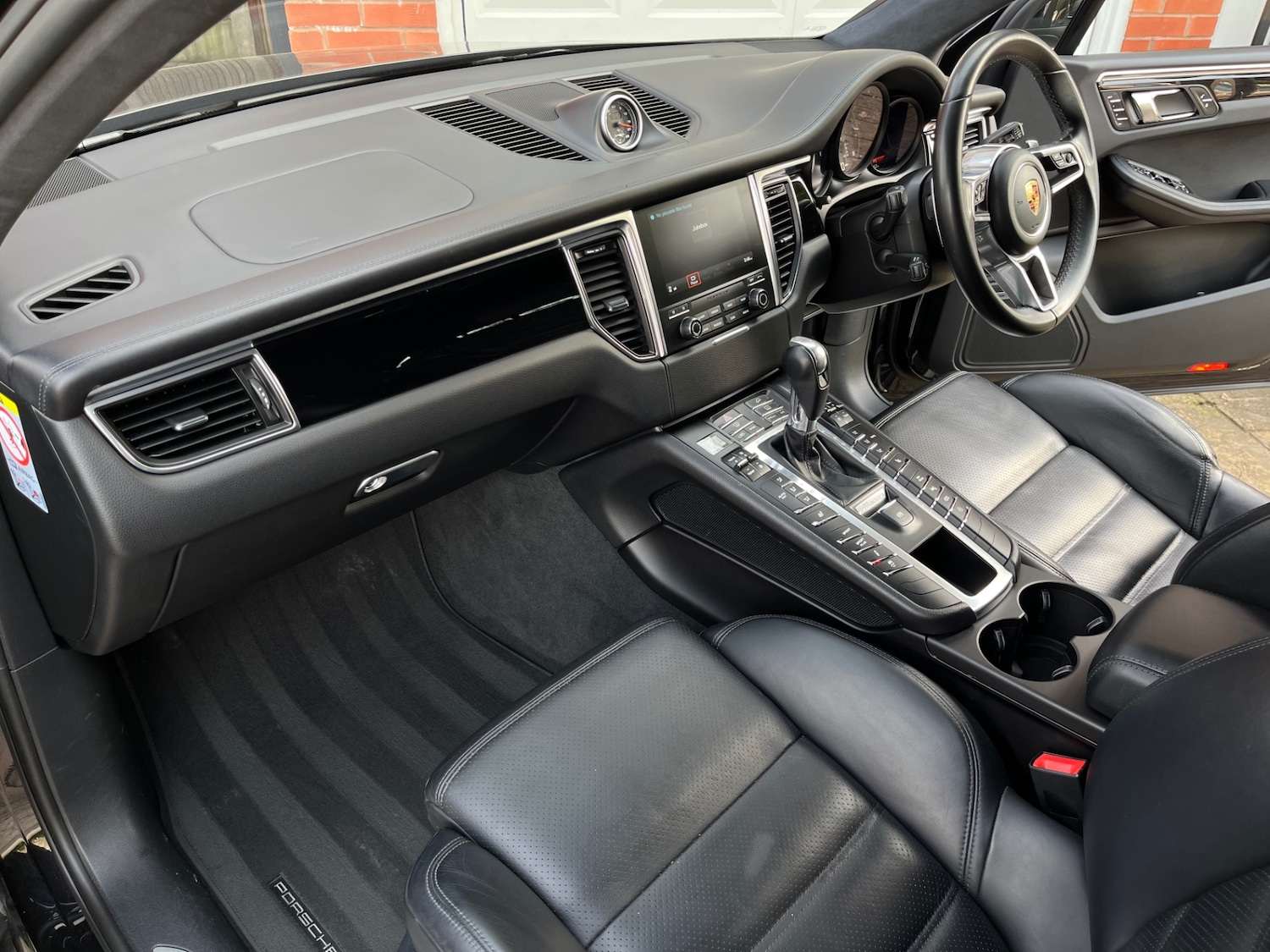 Used Porsche Macan 2016 for sale - 78115000: Photo 9