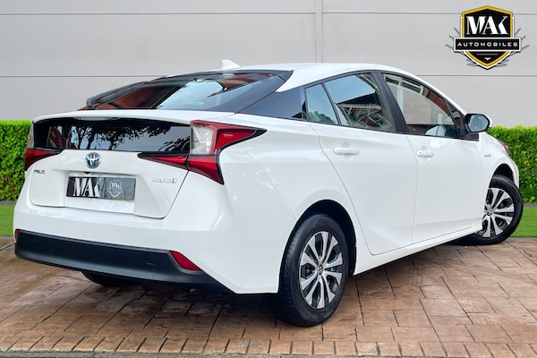 Used Toyota Prius 2021 for sale - 76348165: Photo 4