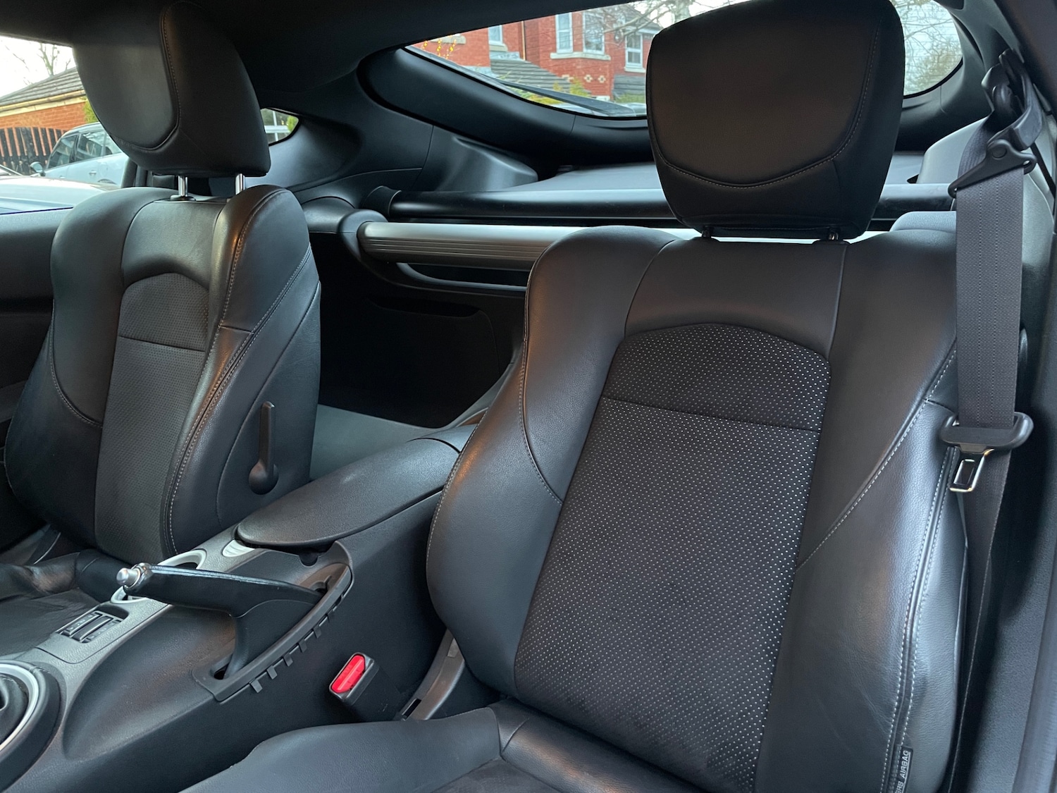 Used Nissan 370 Z 2011 for sale - 77881442: Photo 11