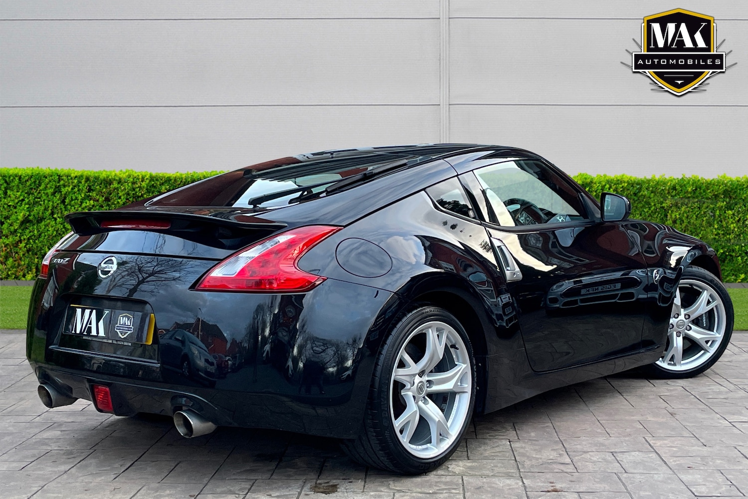 Used Nissan 370 Z 2011 for sale - 77881442: Photo 4