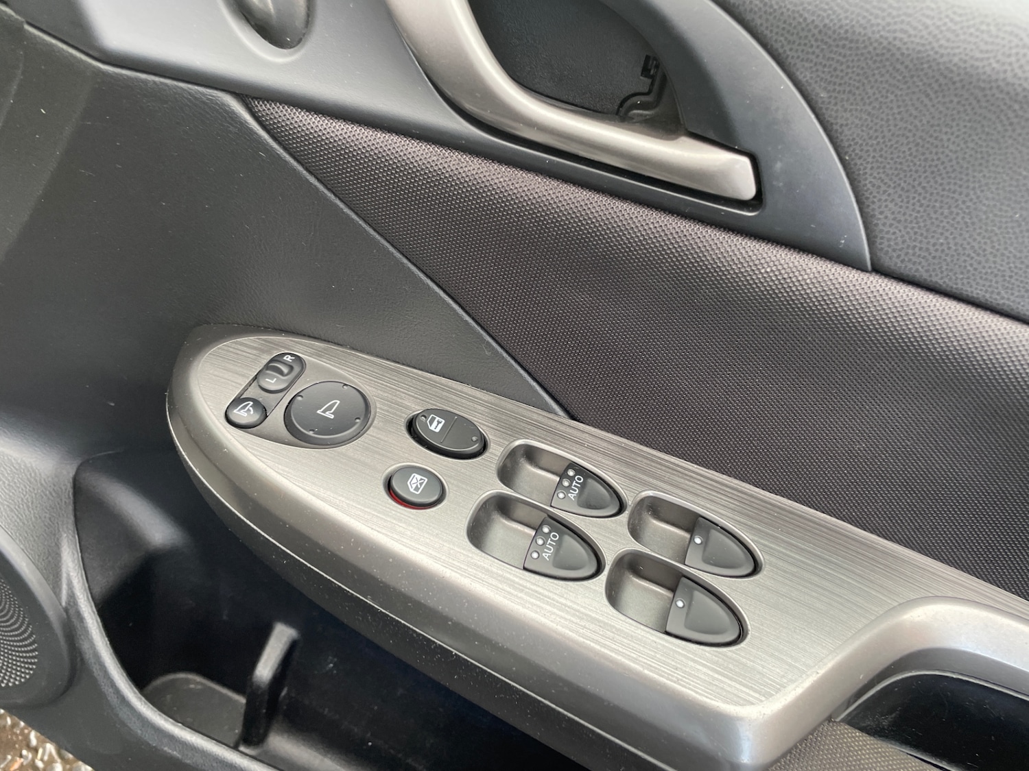 Used Honda Civic 2010 for sale - 78132648: Photo 15