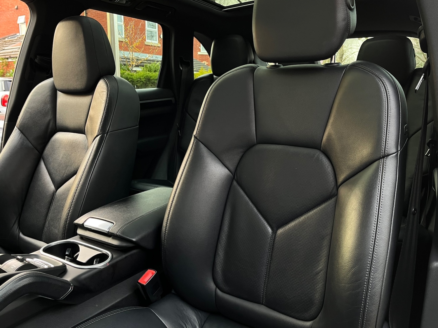 Used Porsche Cayenne 2016 for sale - 78114987: Photo 17