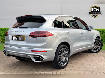 Used Porsche Cayenne 2016 for sale - 78114987: Photo