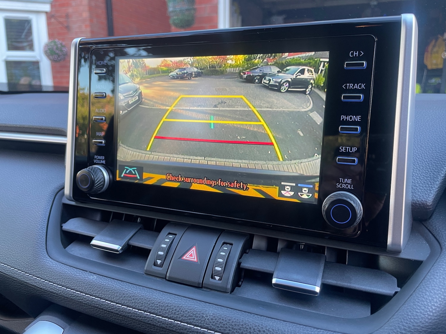 Used Toyota RAV4 2021 for sale - 76807327: Photo 11