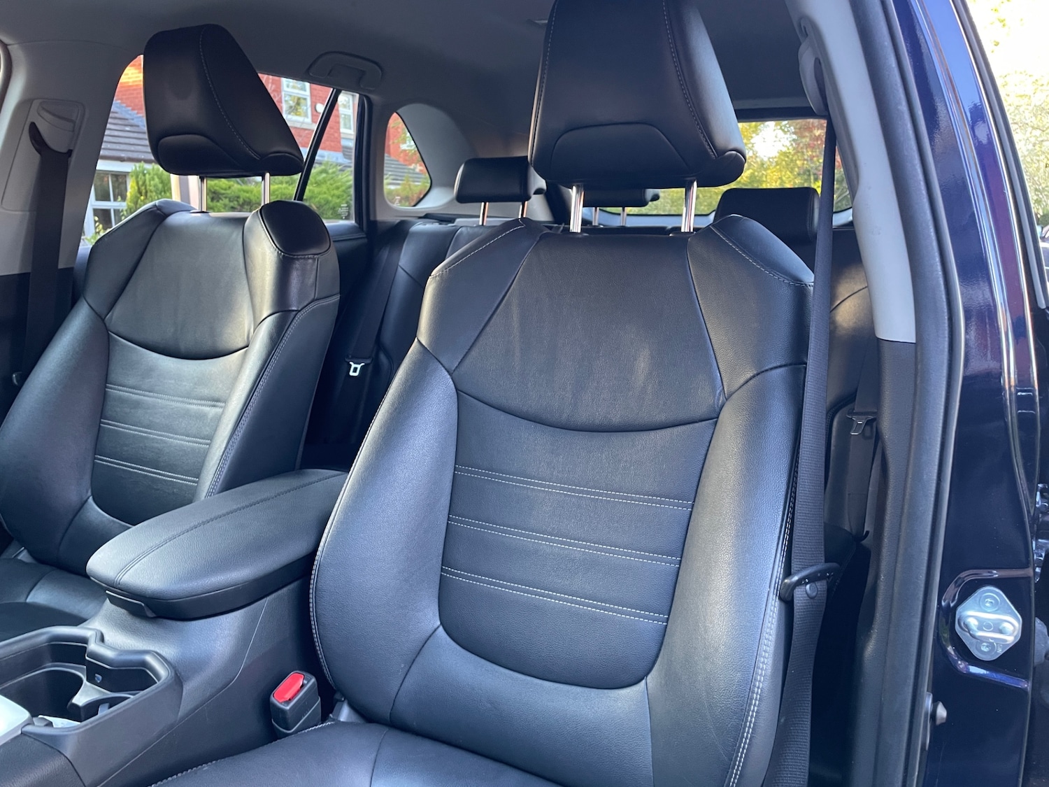 Used Toyota RAV4 2021 for sale - 76807327: Photo 14