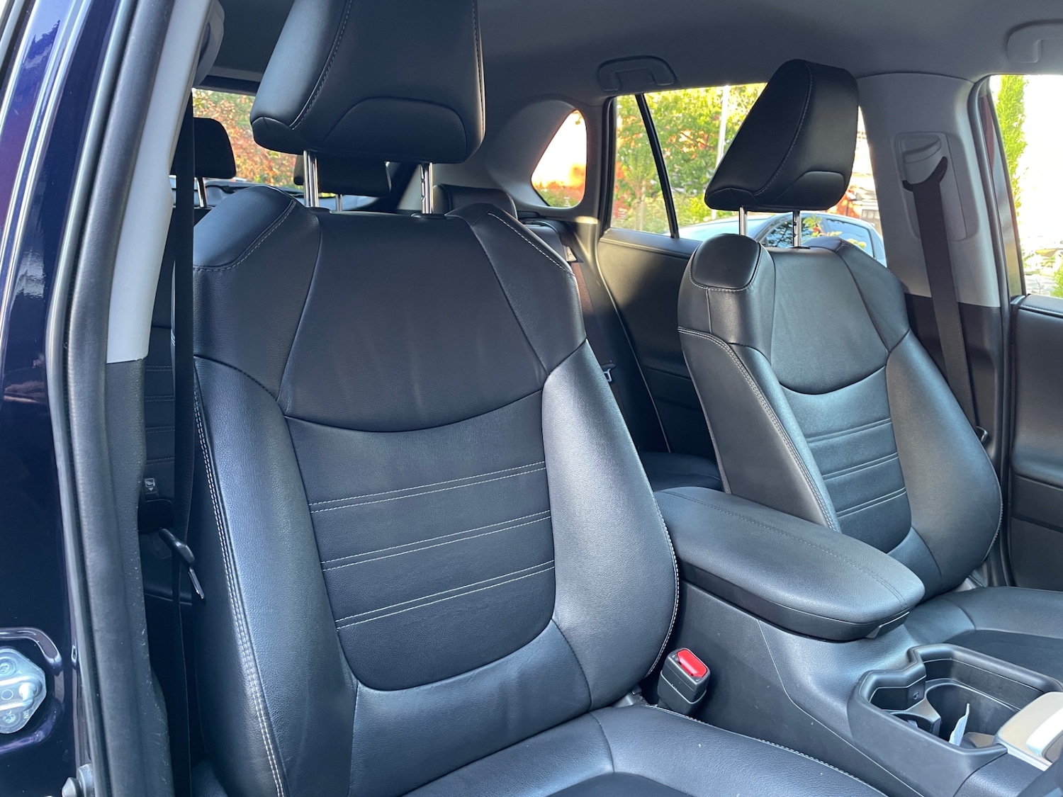 Used Toyota RAV4 2021 for sale - 76807327: Photo 15