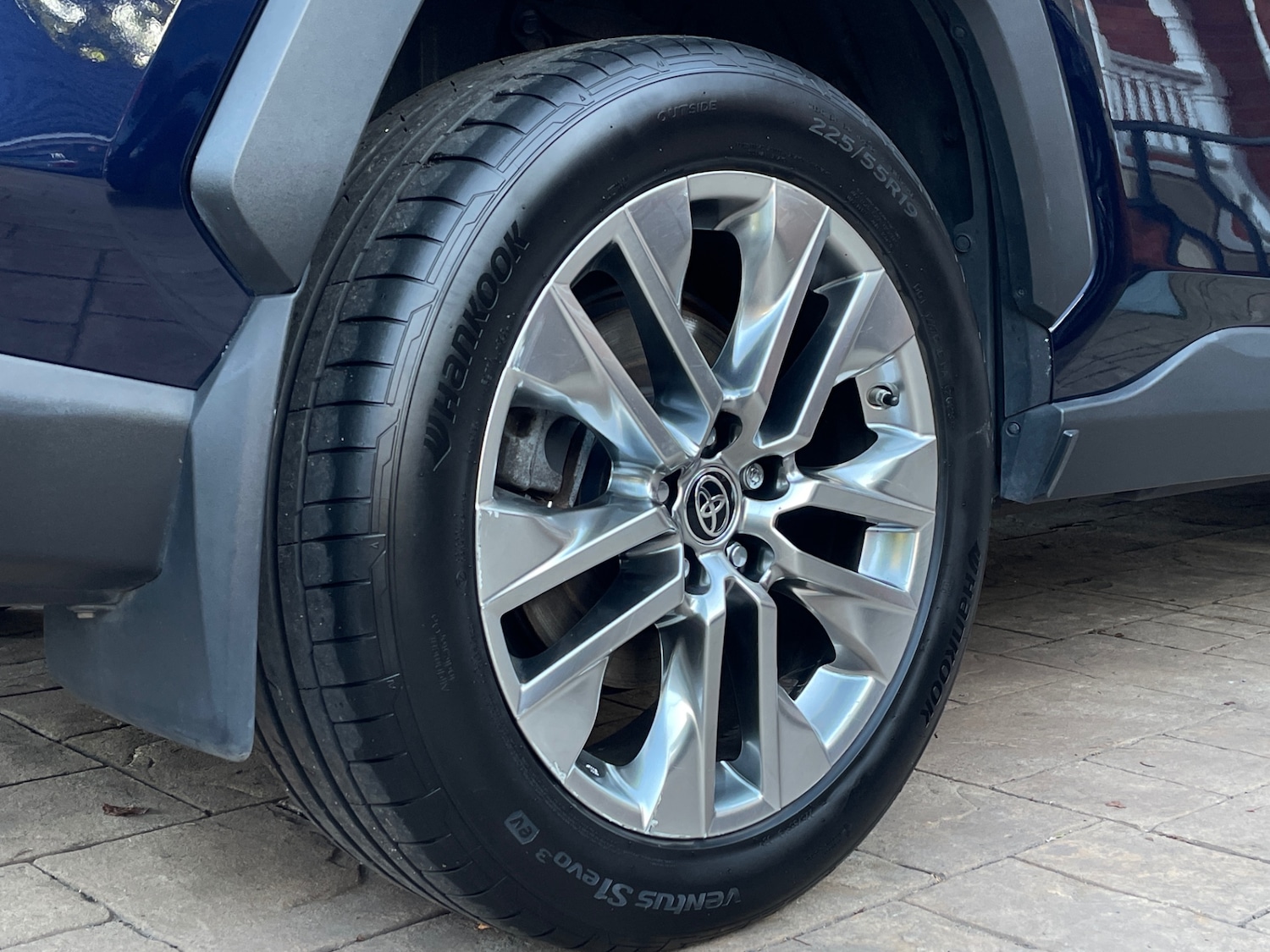 Used Toyota RAV4 2021 for sale - 76807327: Photo 21