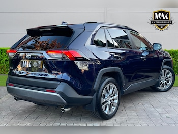 Used Toyota RAV4 2021 for sale - 76807327: Photo