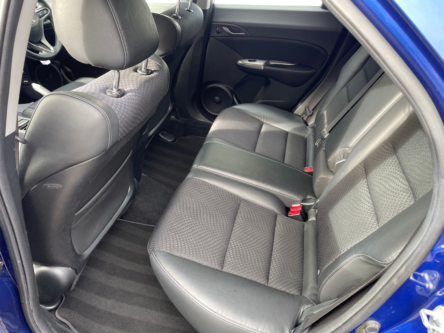 Used Honda Civic 2010 for sale - 76245064: Photo 12