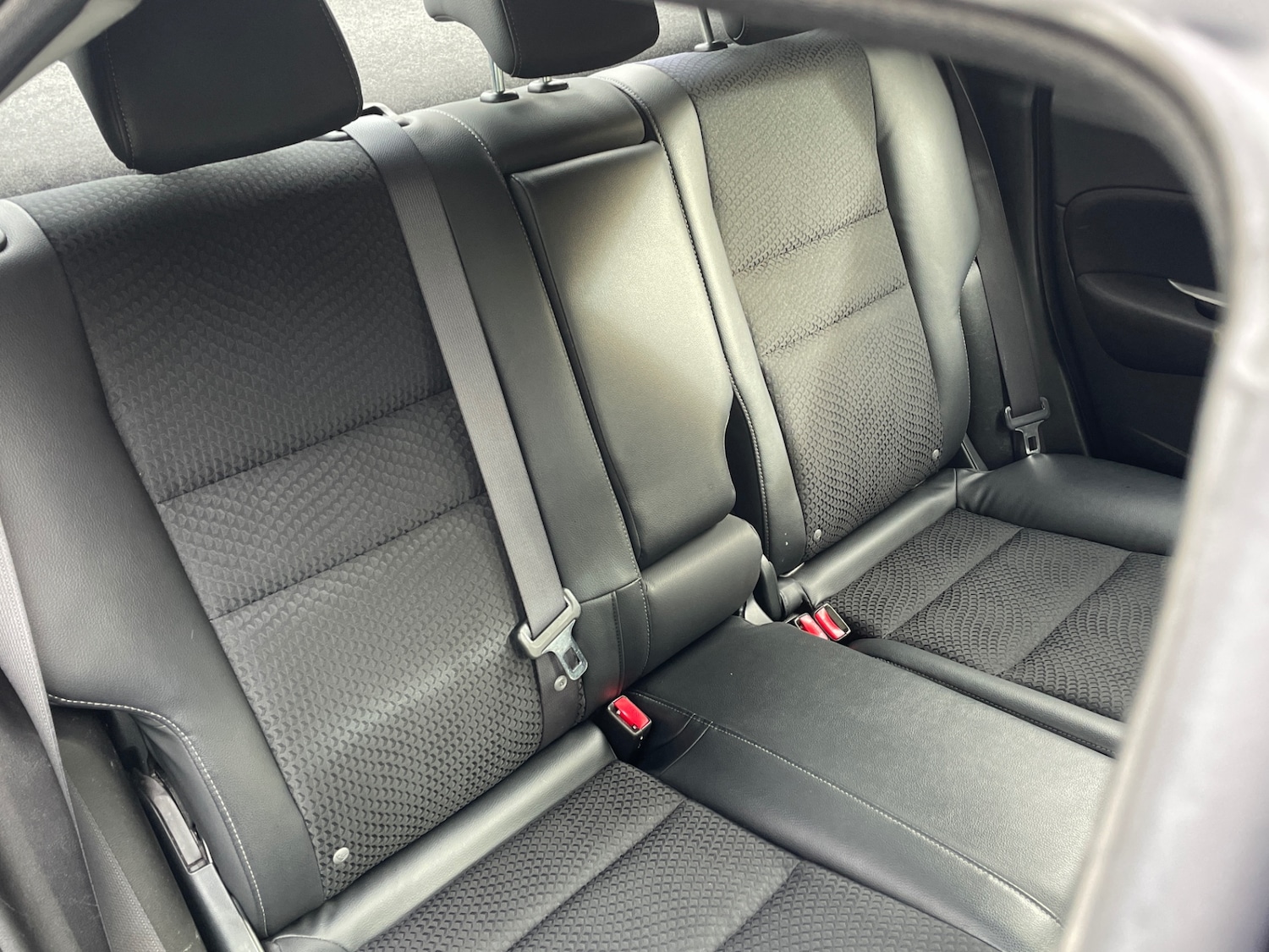 Used Honda Civic 2010 for sale - 76245064: Photo 15