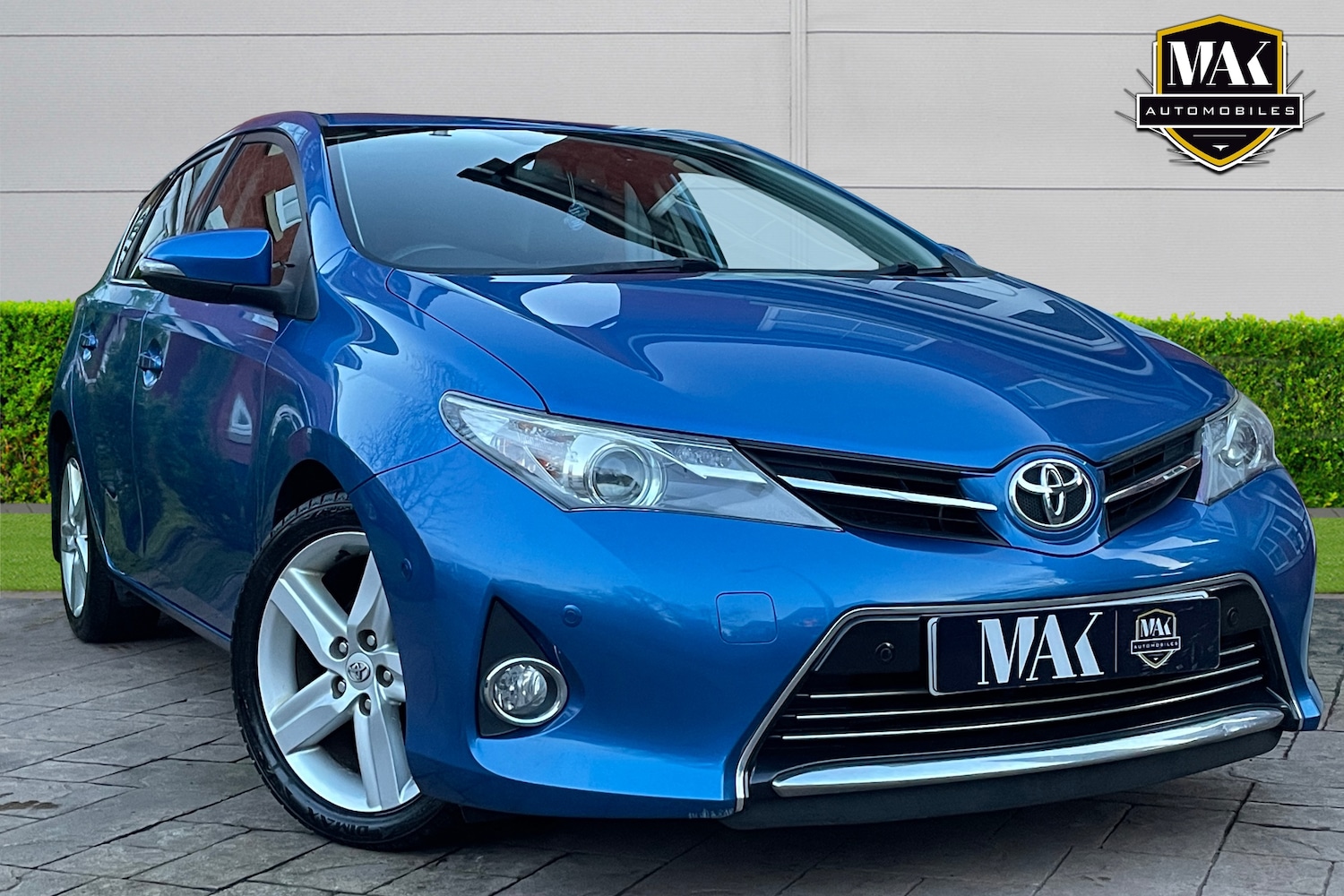 Used Toyota Auris 2013 for sale - 77409943: Photo 2