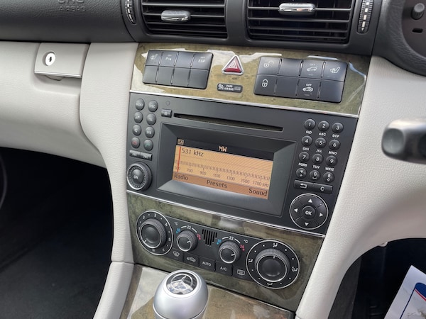 Used Mercedes-Benz CLC 2010 for sale - 76245518: Photo 8