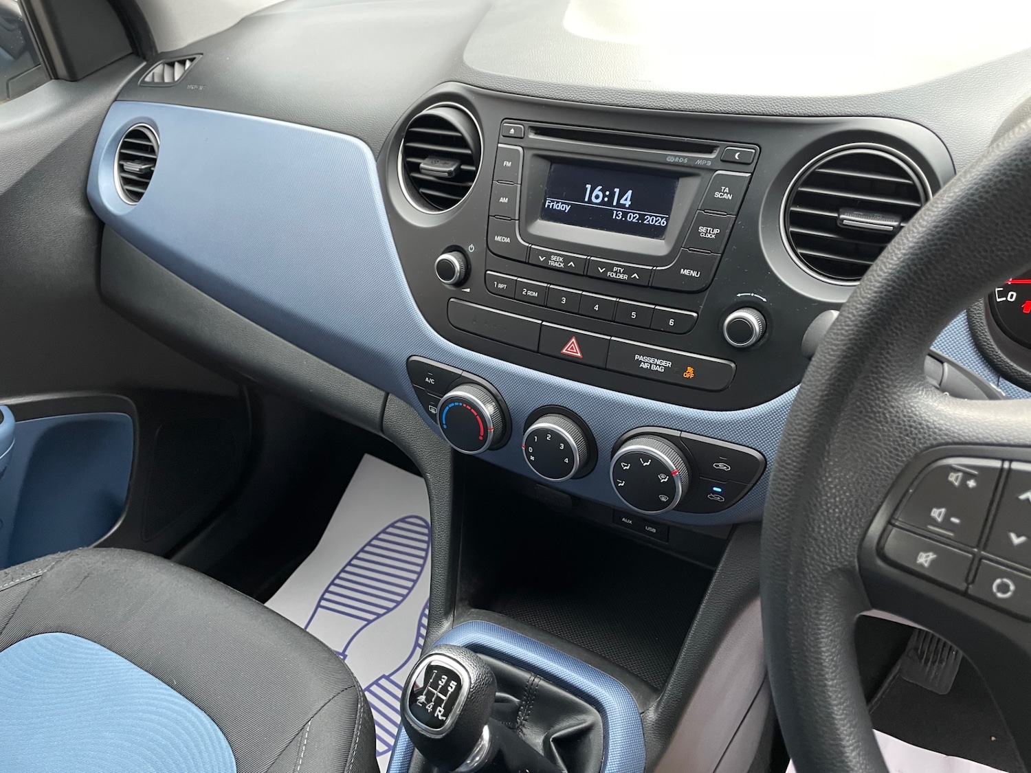 Used Hyundai i10 2015 for sale - 77881437: Photo 11