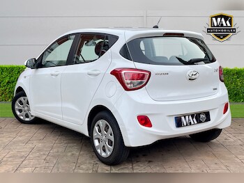 Used Hyundai i10 2015 for sale - 77881437: Photo