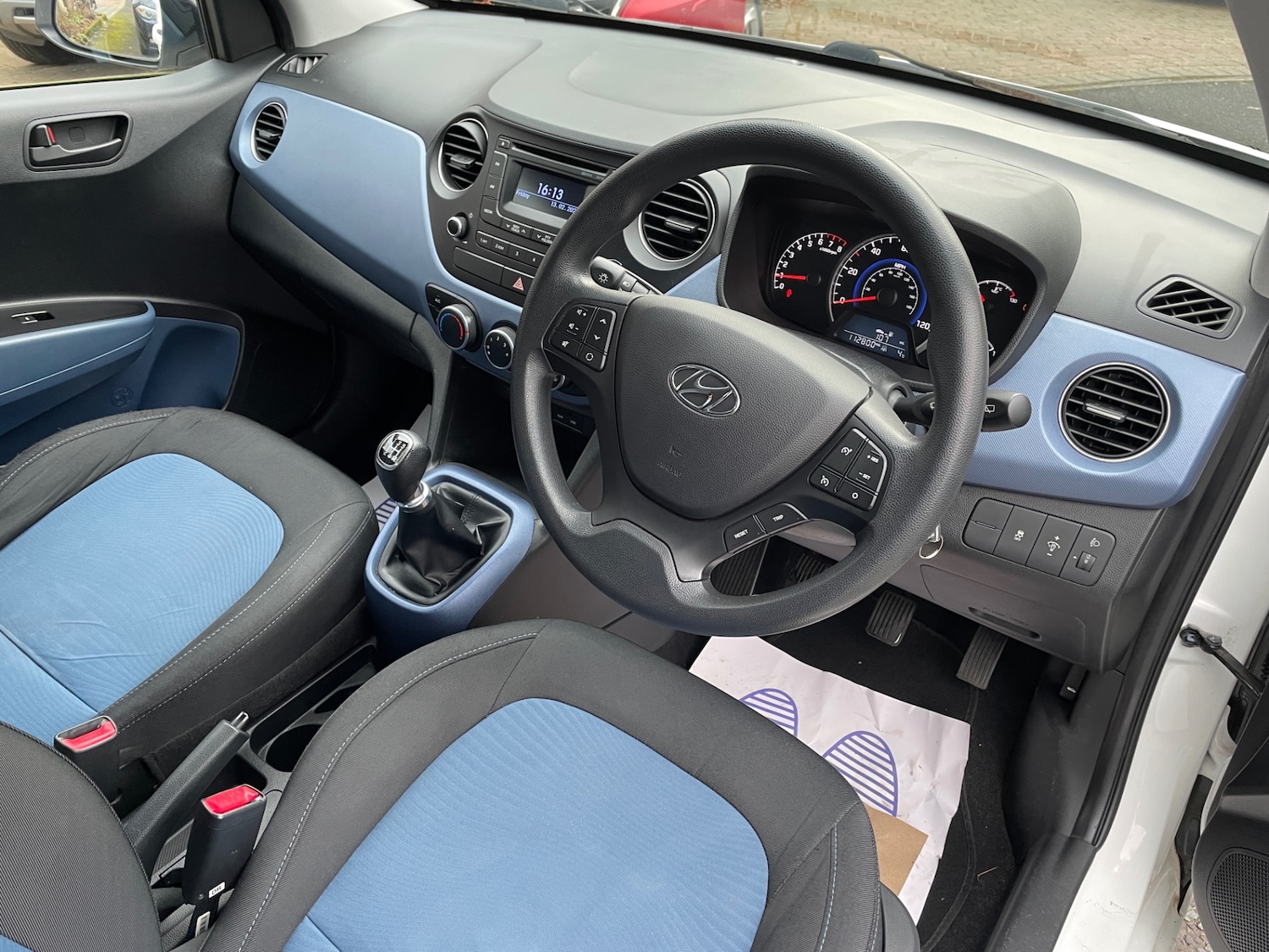 Used Hyundai i10 2015 for sale - 77881437: Photo 7