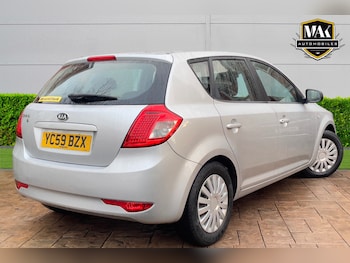 Used Kia Ceed 2009 for sale - 77271083: Photo