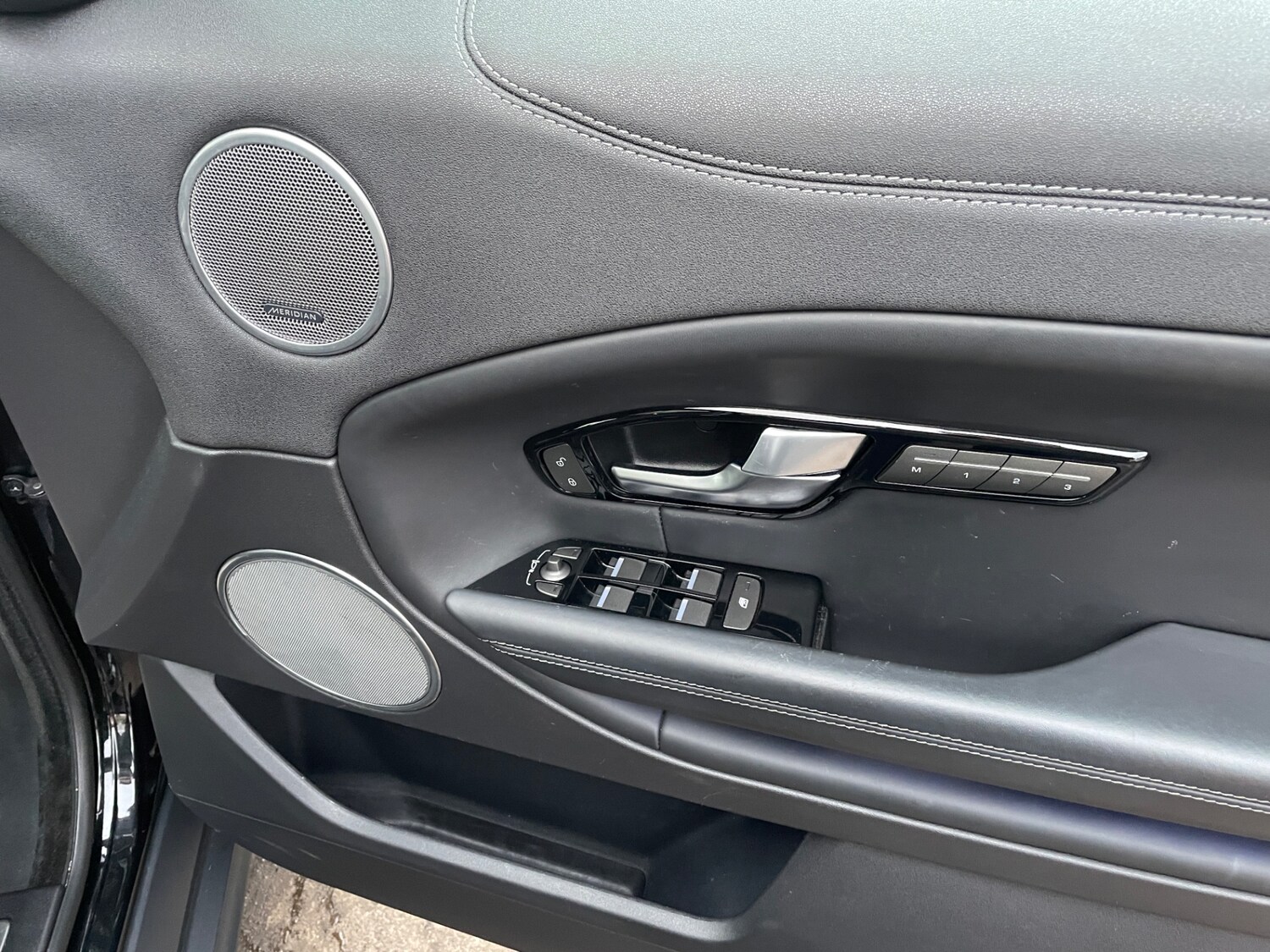 Used Land Rover Range Rover Evoque 2017 for sale - 77446722: Photo 12