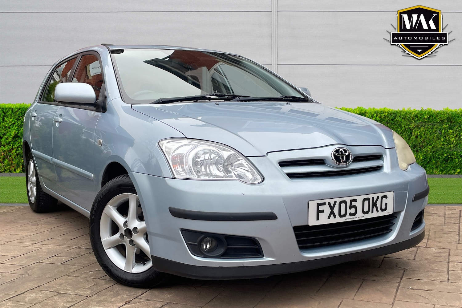 Used Toyota Corolla 2005 for sale - 77358280: Photo 2