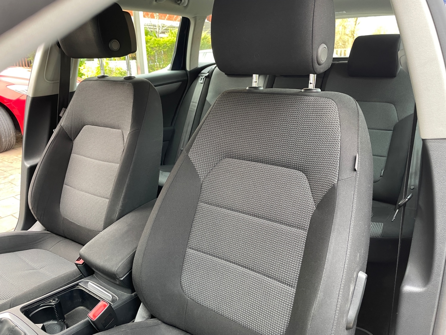 Used Volkswagen Passat 2012 for sale - 77589977: Photo 11