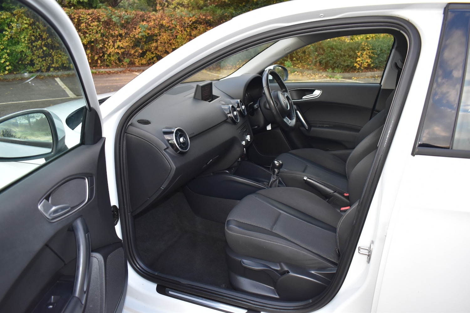 Used Audi A1 2013 for sale - 76508321: Photo 8