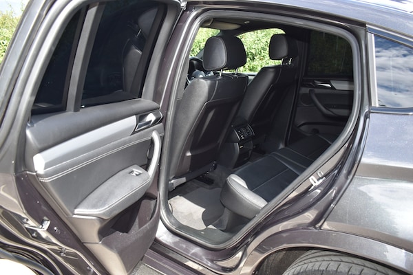 Used BMW X4 2017 for sale - 75675551: Photo 12