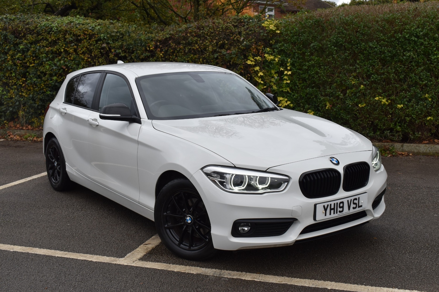 Used BMW 1 Series 2019 for sale - 76405199: Photo 1