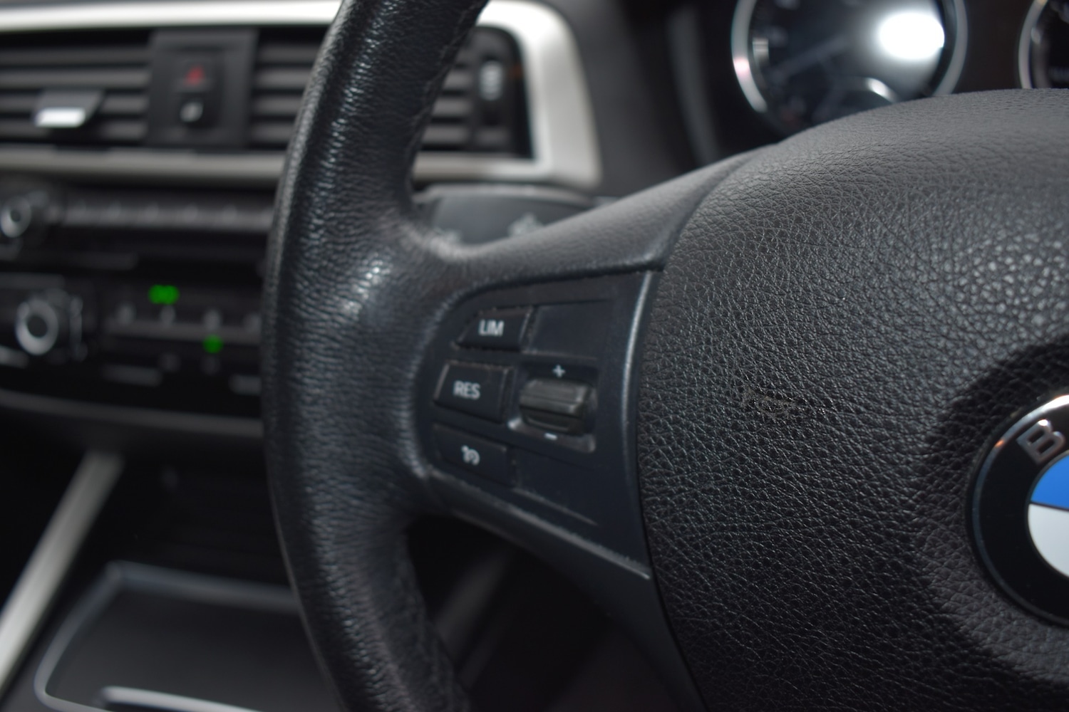 Used BMW 1 Series 2019 for sale - 76405199: Photo 11