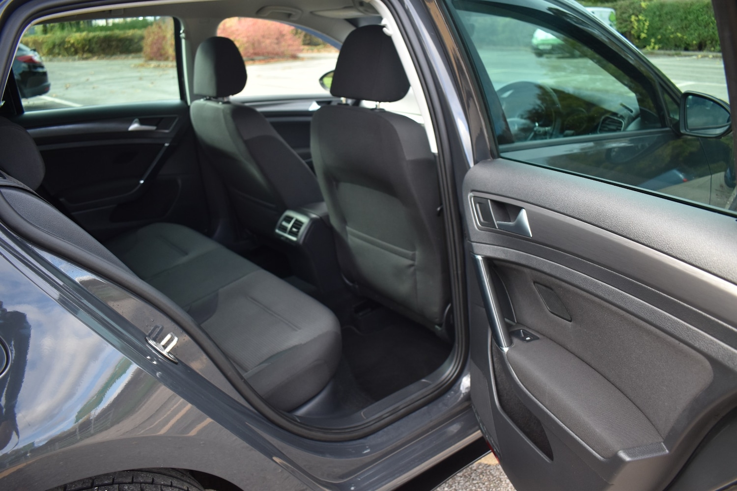 Used Volkswagen Golf 2019 for sale - 76375668: Photo 10