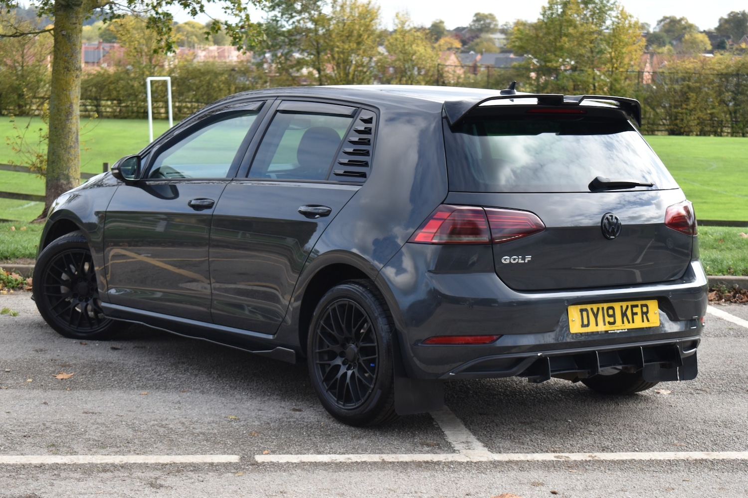Used Volkswagen Golf 2019 for sale - 76375668: Photo 3