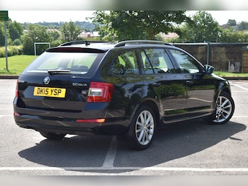 Used Skoda Octavia 2015 for sale - 78694312: Photo