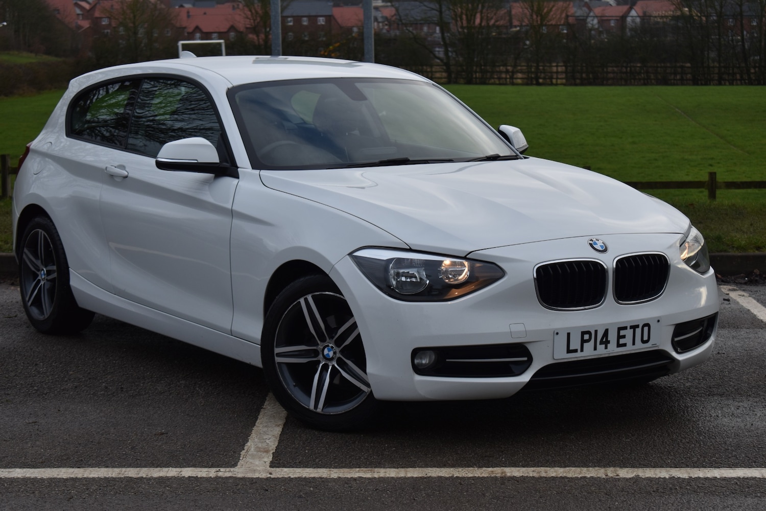 Used BMW 1 Series 2014 for sale - 77393402: Photo 2