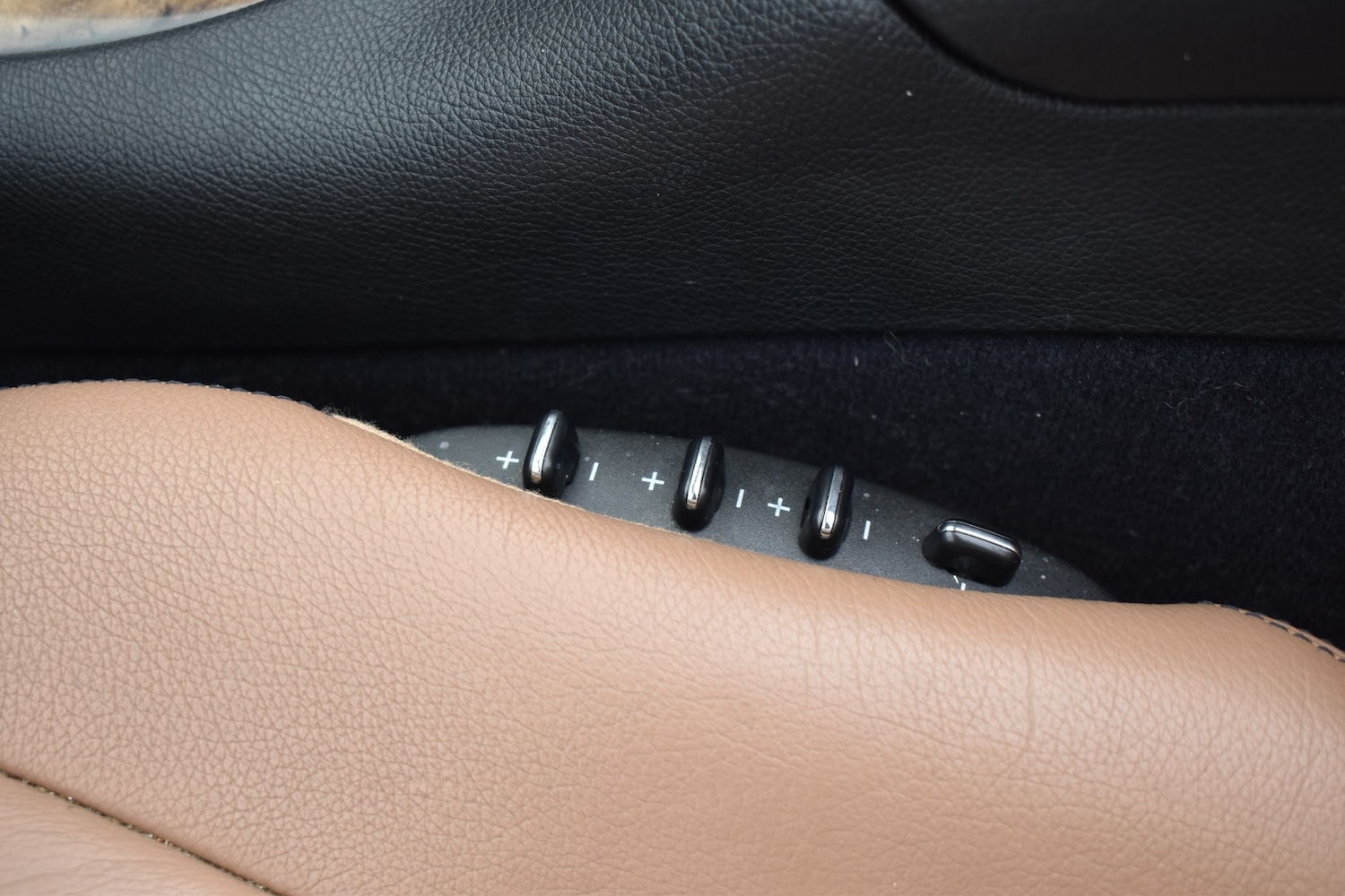 Used Mercedes-Benz CLK 2007 for sale - 77601950: Photo 15