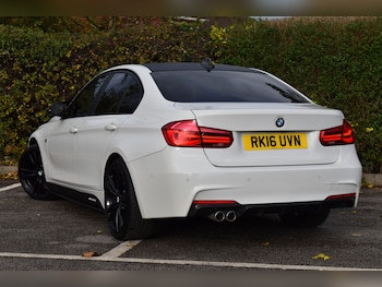 Used BMW 3 Series 2016 for sale - 76444398: Photo