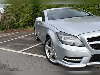 Used Mercedes-Benz CLS 2011 for sale - 78611072: Photo