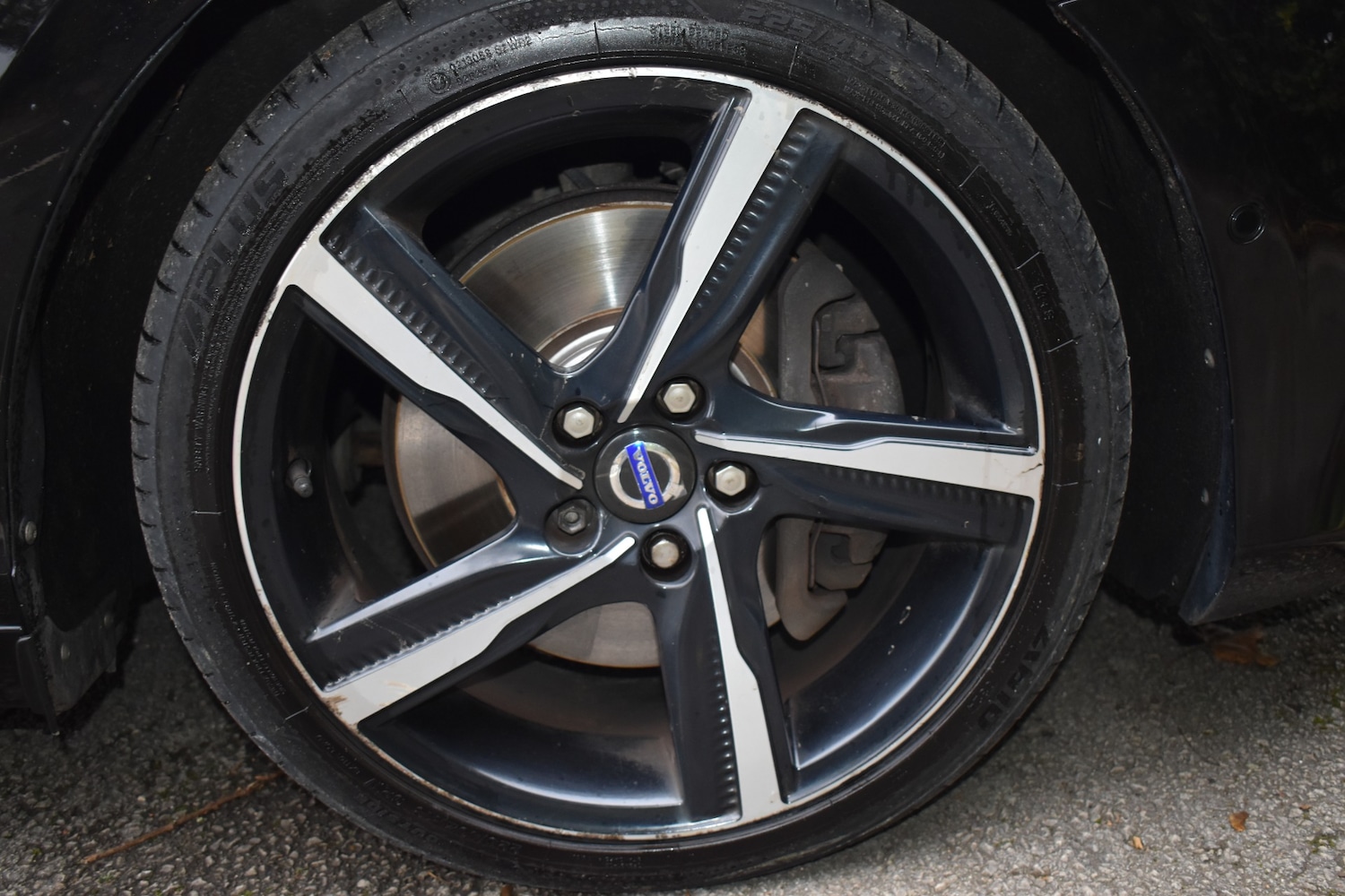 Used Volvo V40 2014 for sale - 76508089: Photo 17