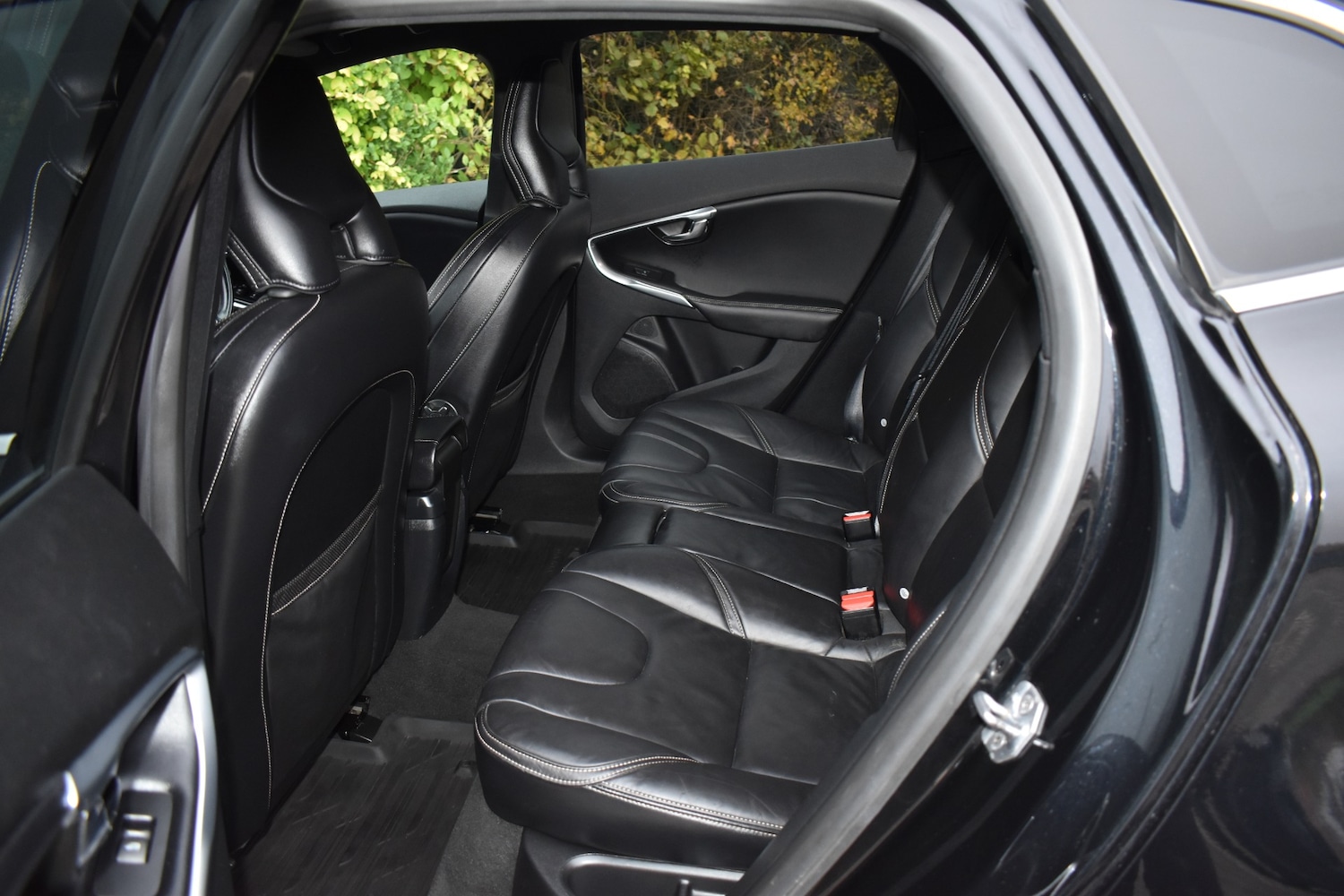 Used Volvo V40 2014 for sale - 76508089: Photo 19