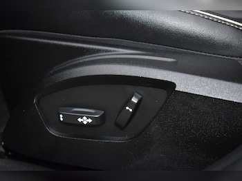 Used Volvo V40 2014 for sale - 76508089: Photo