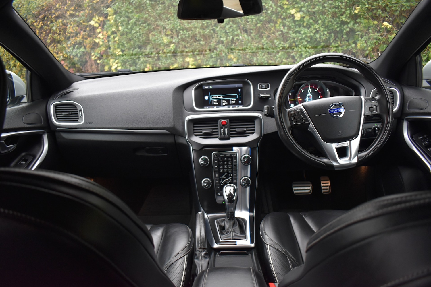 Used Volvo V40 2014 for sale - 76508089: Photo 7