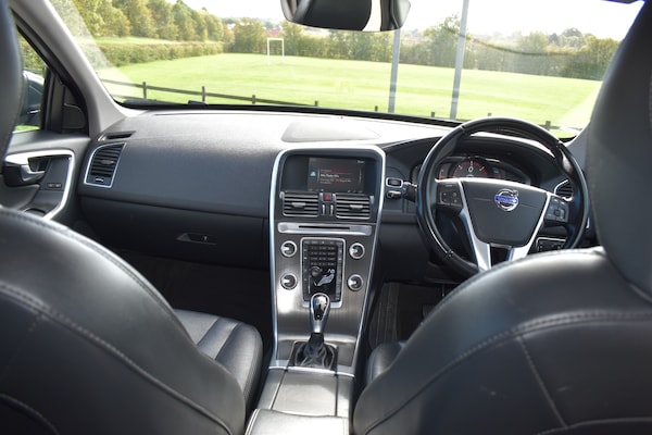Used Volvo XC60 2014 for sale - 76184580: Photo 6