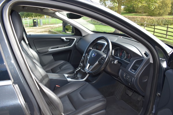 Used Volvo XC60 2014 for sale - 76184580: Photo 7