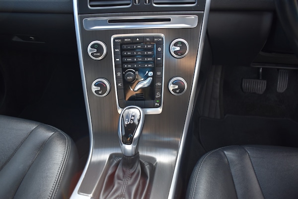 Used Volvo XC60 2014 for sale - 76184580: Photo 8